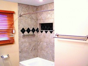 Popular Bathroom Tile Shower Design